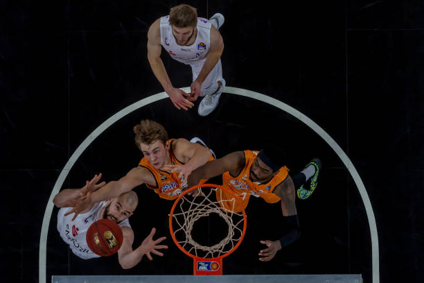 情绪被推到 情绪被推到