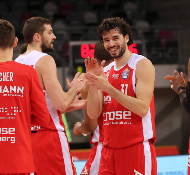 欧洲足坛再 欧洲足坛再